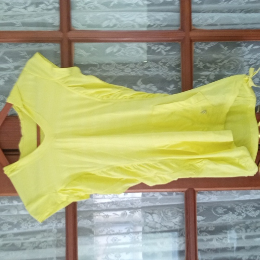 MPG neon yellow athletic top size xs